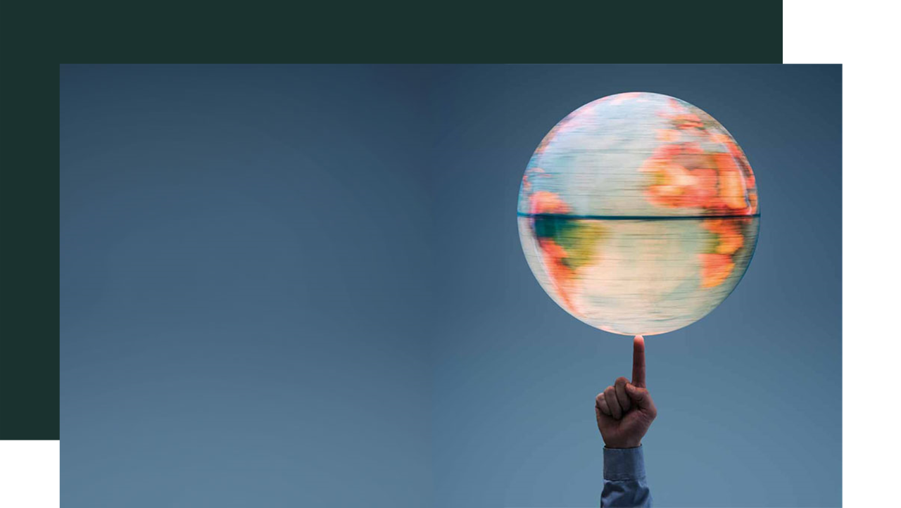 version 2024 Un globe au bout d'un doigt